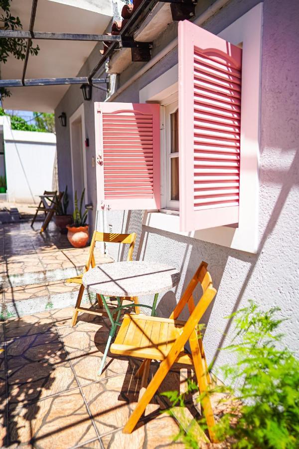Complejo Puertas Rosas Apartman Villa Carlos Paz Kültér fotó