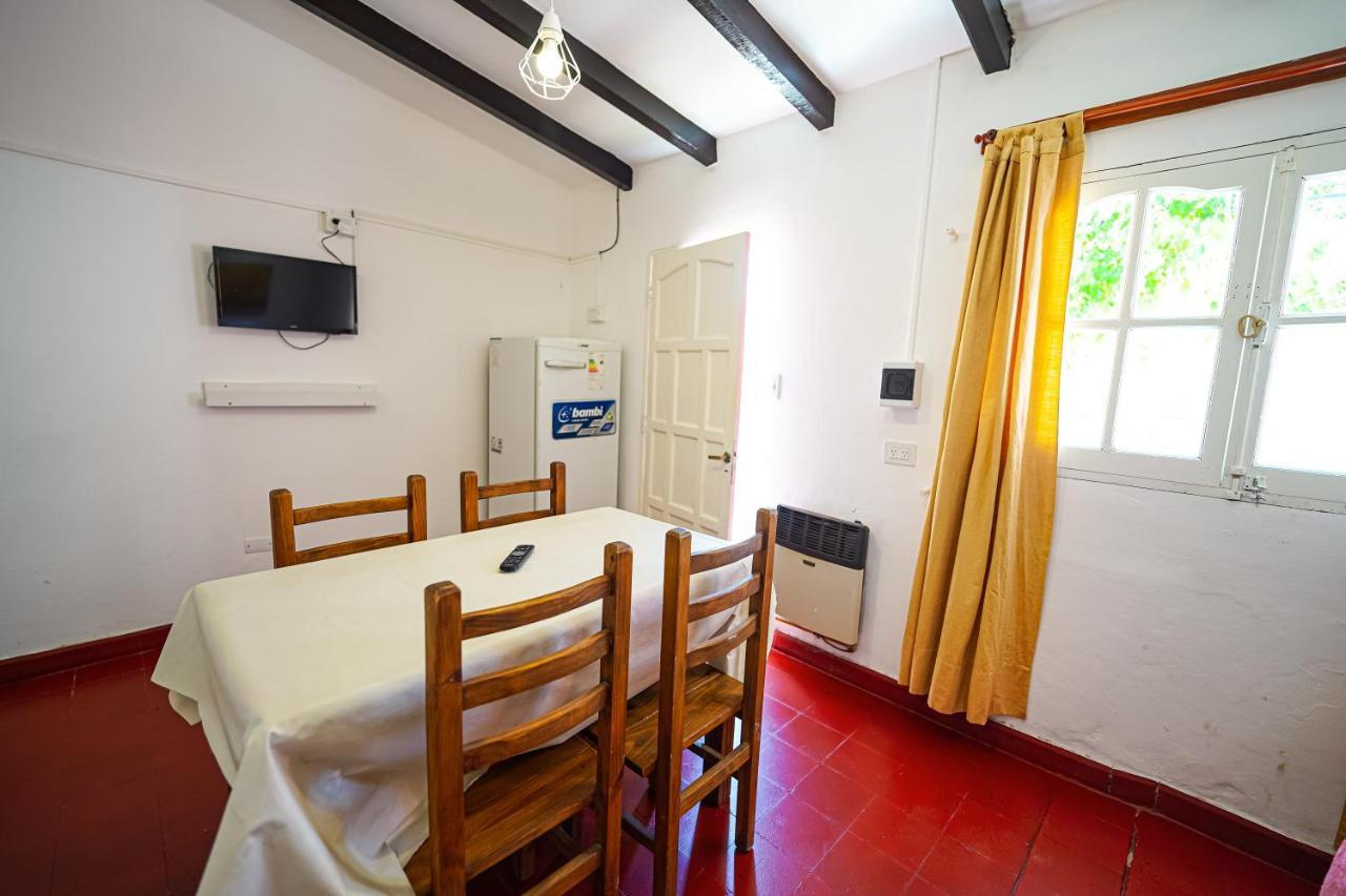 Complejo Puertas Rosas Apartman Villa Carlos Paz Kültér fotó