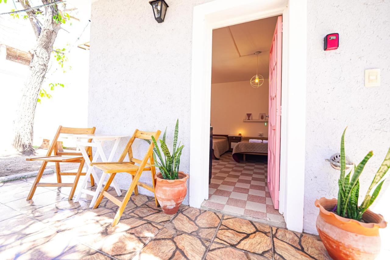 Complejo Puertas Rosas Apartman Villa Carlos Paz Kültér fotó