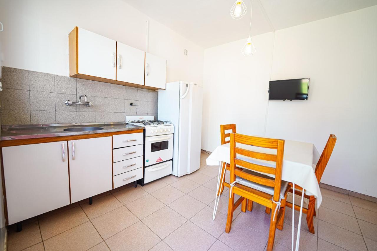 Complejo Puertas Rosas Apartman Villa Carlos Paz Kültér fotó