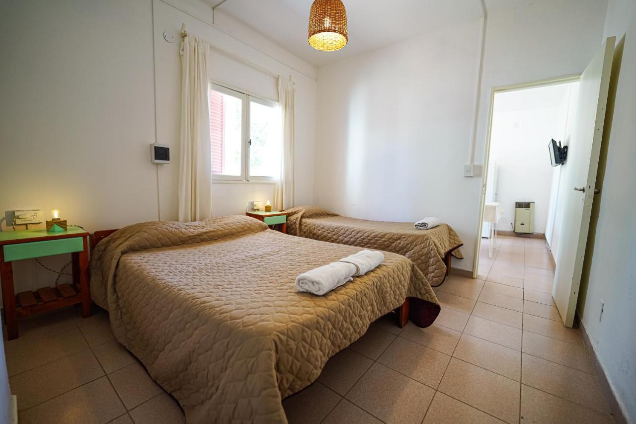 Complejo Puertas Rosas Apartman Villa Carlos Paz Kültér fotó